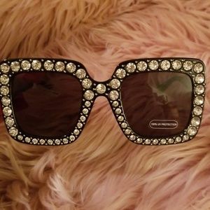 Black Square Rhinestone Sunglasses